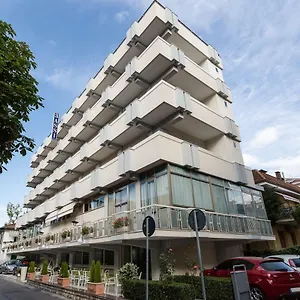 Tre Assi 3*, Rimini Italia